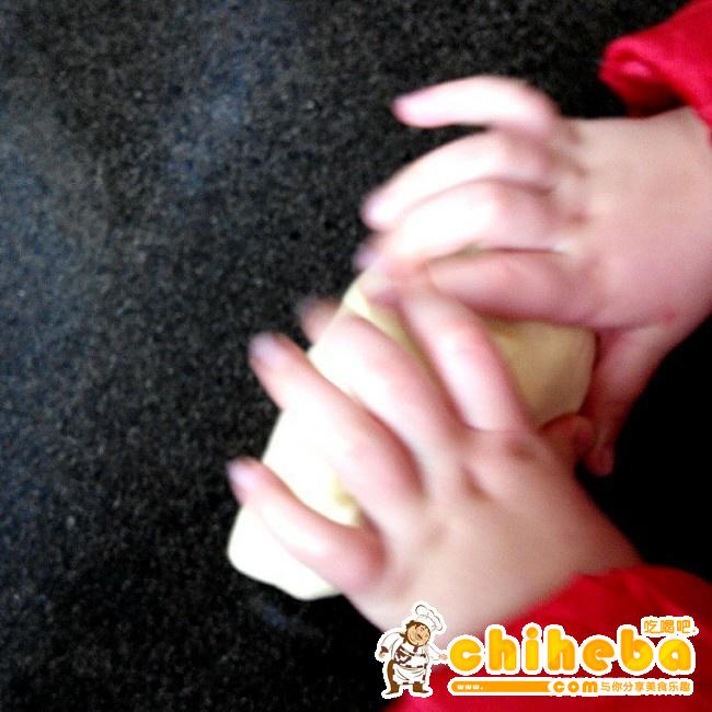 面包十五分钟手套膜及拉丝秘笈(附七岁儿童终极版)的做法 步骤18